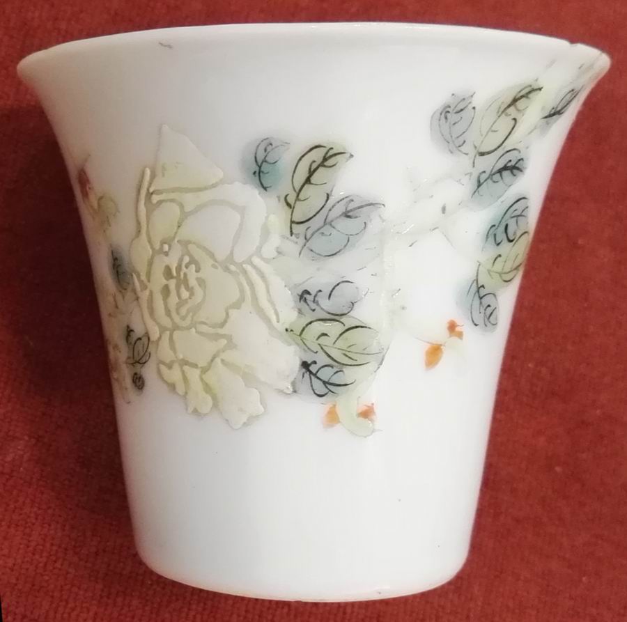 a20粉彩菊花纹杯-1（直径80-65瓷.jpg